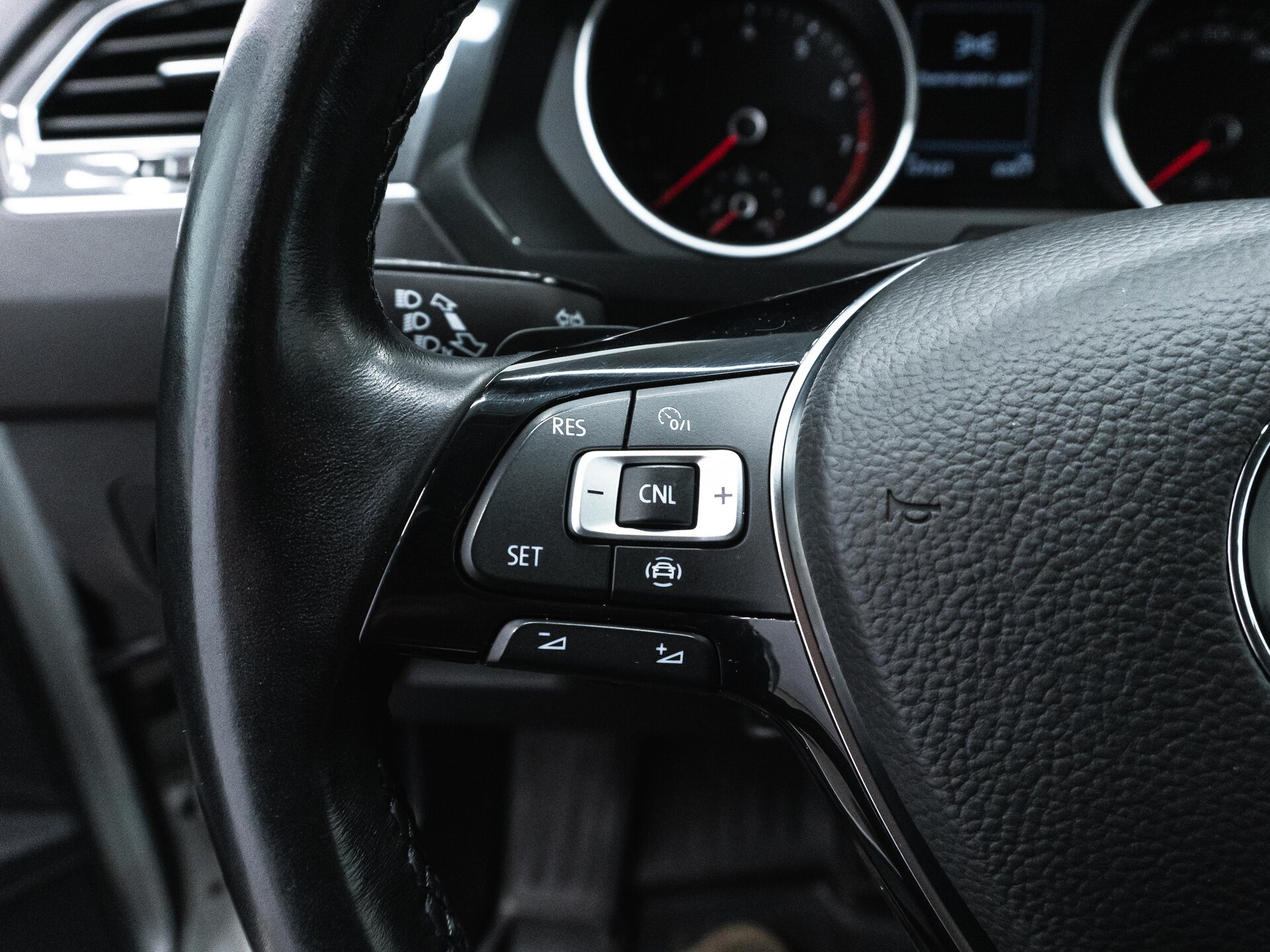 Volkswagen Tiguan 2019 18