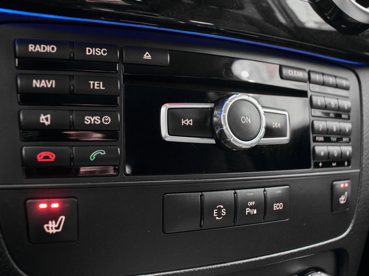 Купить Mercedes-Benz GLK-Класс 220 CDI 2.1d AT (170 л.с.) 4WD, 2014 в Екатеренбурге