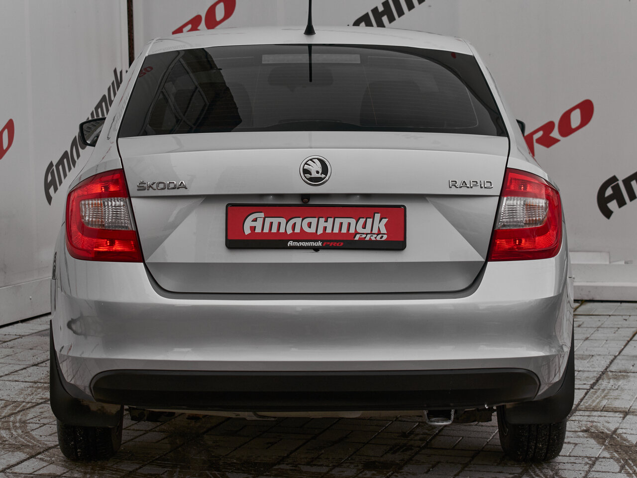 Купить Skoda Rapid 1.6 AT (105 л.с.), 2014 в Екатеренбурге