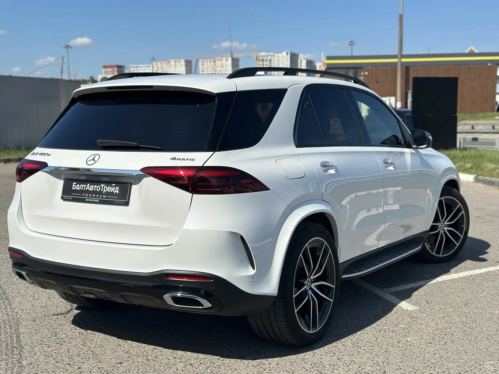 Автомобиль Mercedes-Benz GLE 450 d 3.0d AT (367 л.с.) 4WD - 2