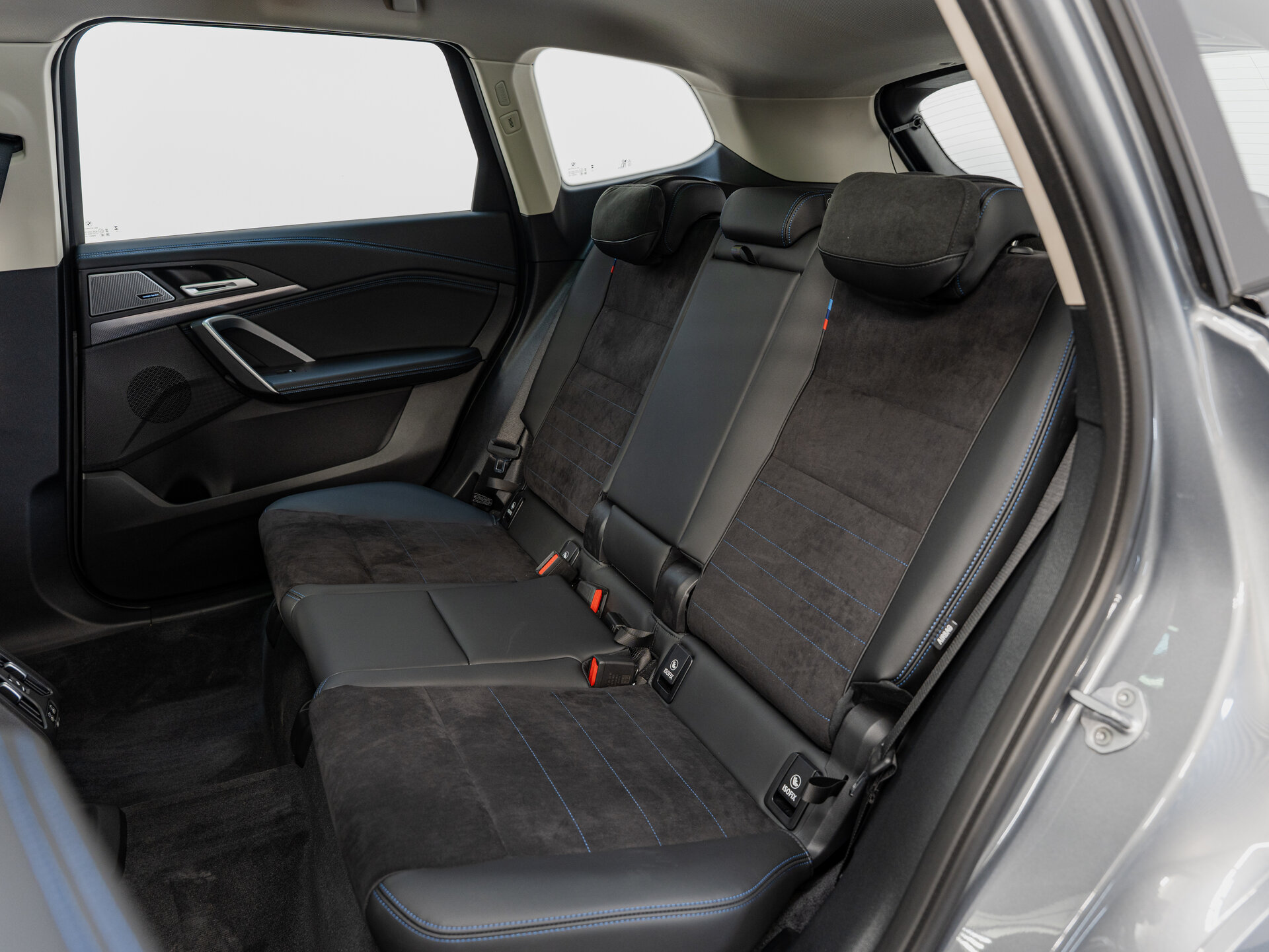Автомобиль BMW X1 25Li xDrive 2.0 AMT (204 л.с.) 4WD - 19