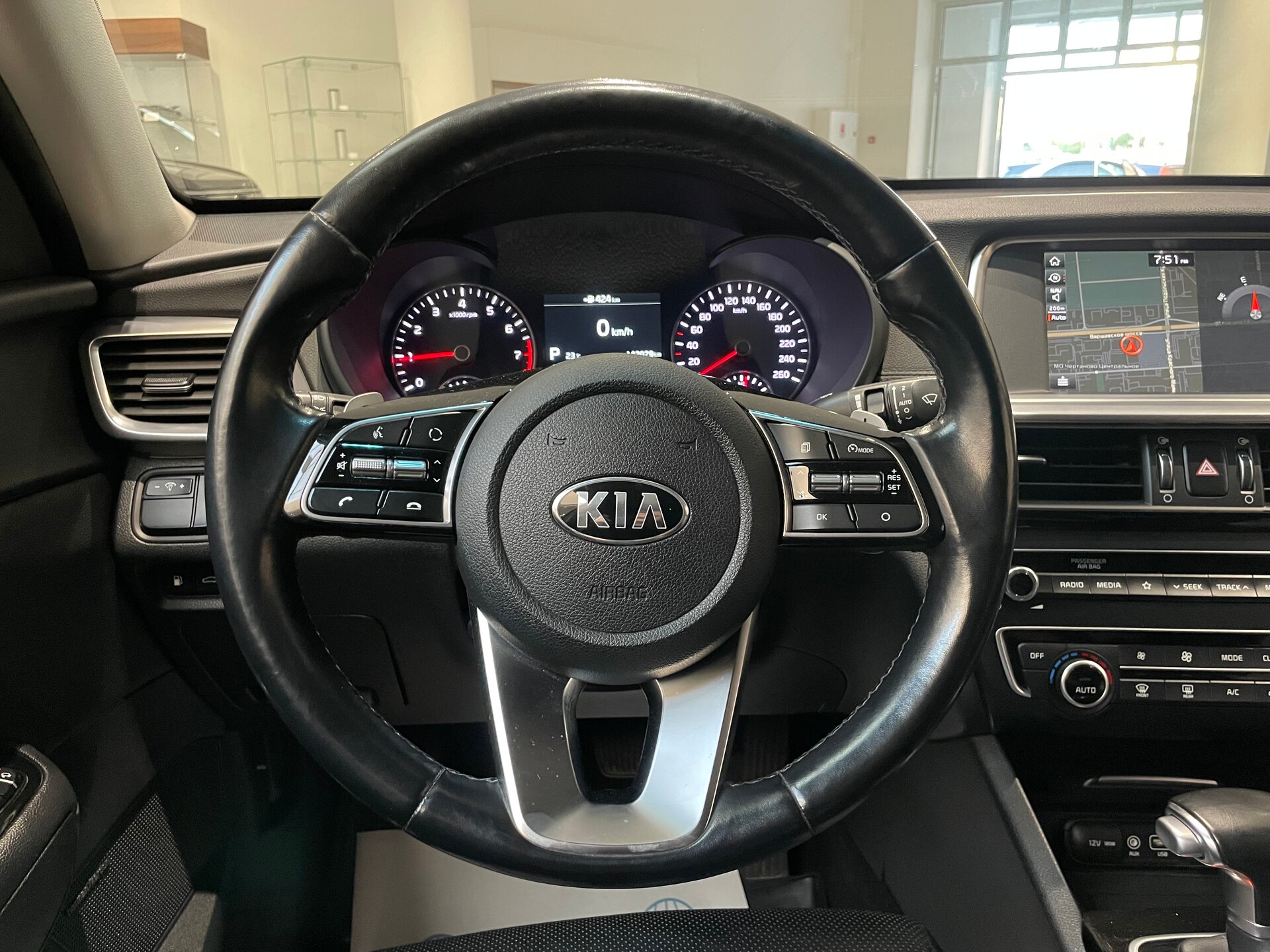 Автомобиль Kia Optima 2.0 AT (150 л.с.) - 16