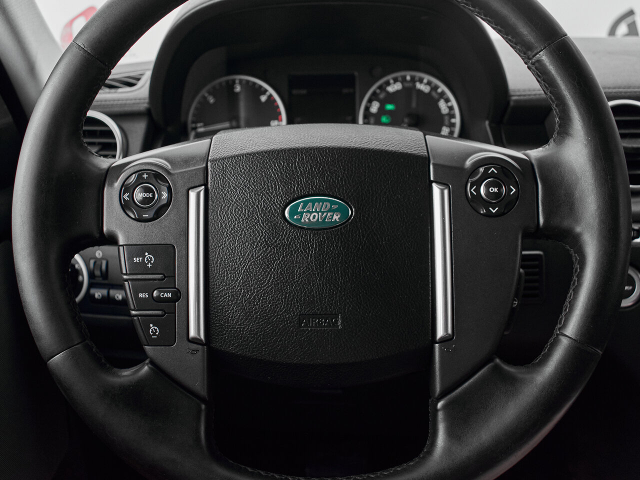 Купить Land Rover Discovery 2.7d AT (190 л.с.) 4WD, 2010 в Екатеренбурге