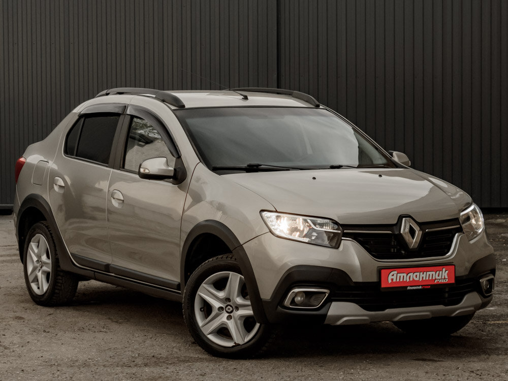 Купить Renault Logan Stepway 1.6 MT (82 л.с.), 2019 в Екатеренбурге