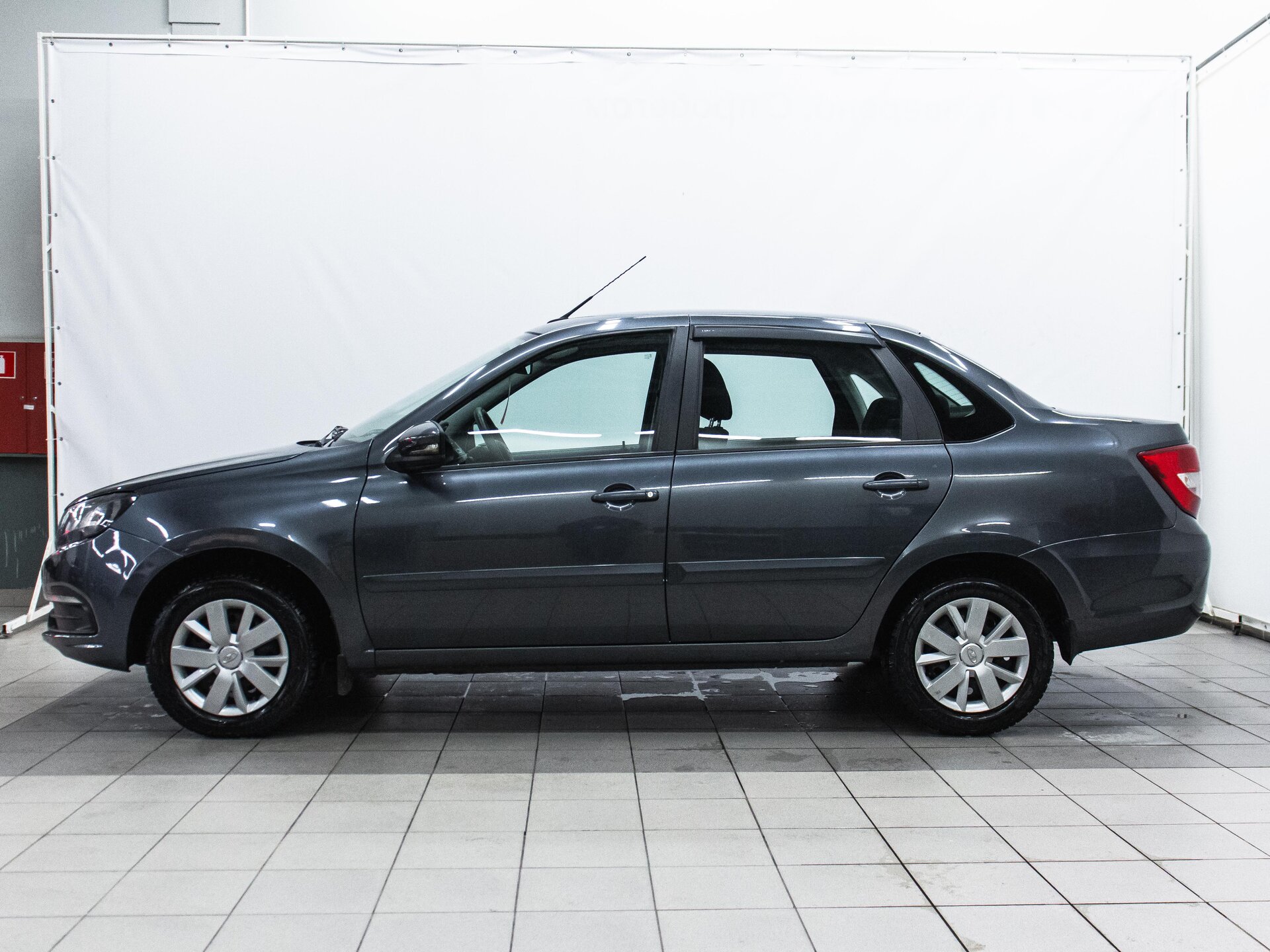 LADA (ВАЗ) Granta 2019 8