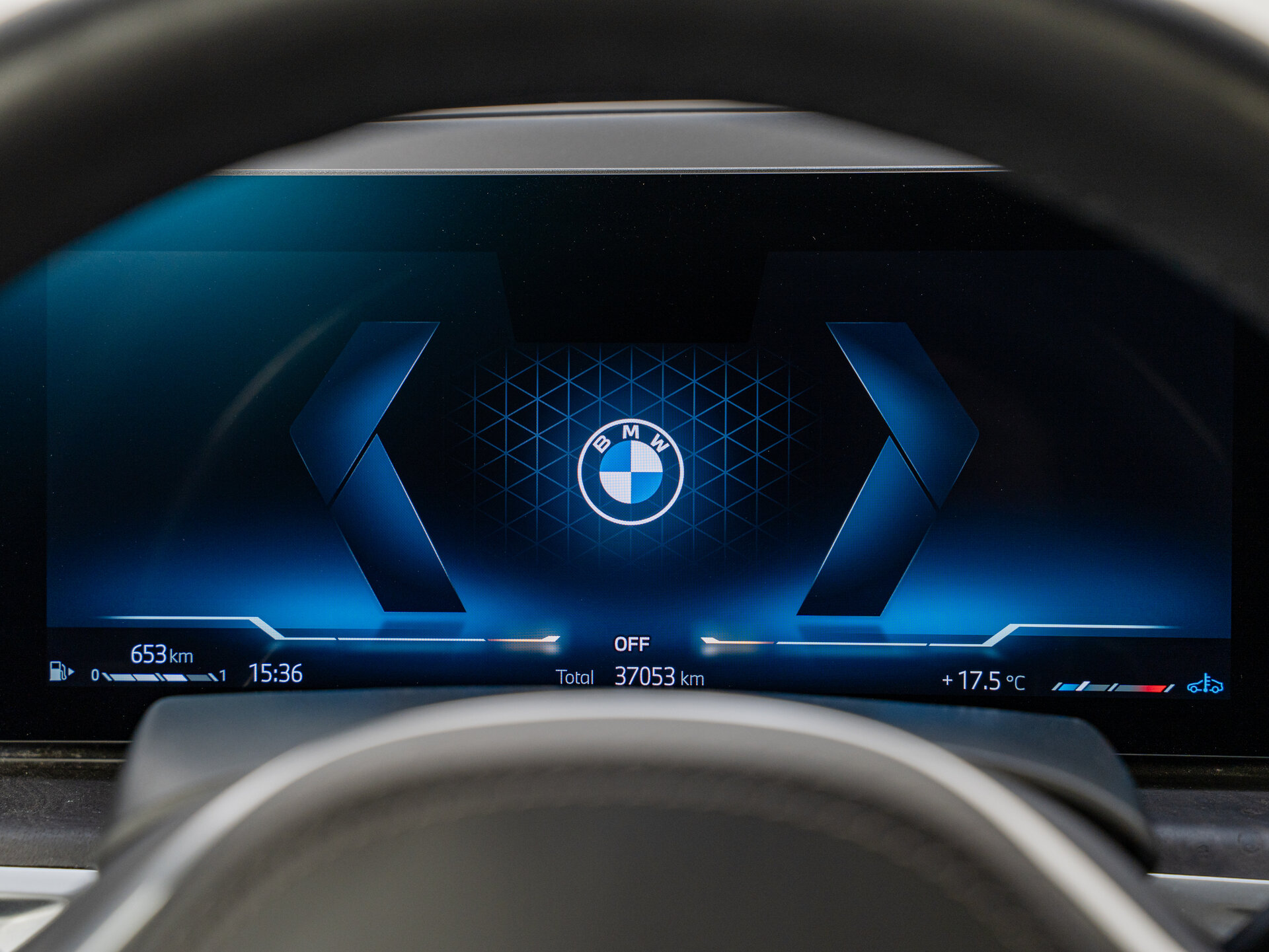 Автомобиль BMW X5 40i 3.0 AT (381 л.с.) 4WD - 14