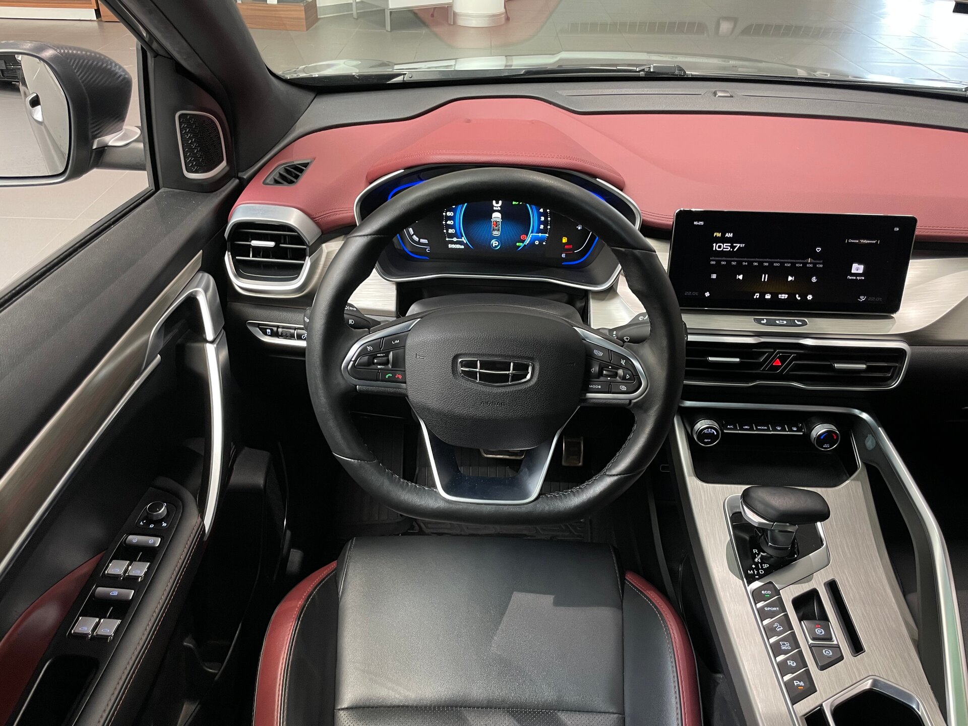 Автомобиль Geely Coolray 1.5 AMT (150 л.с.) - 14
