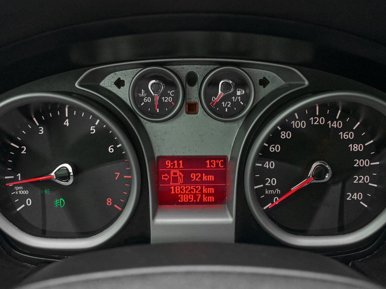 Купить Ford Focus 1.8 MT (125 л.с.), 2011 в Екатеренбурге