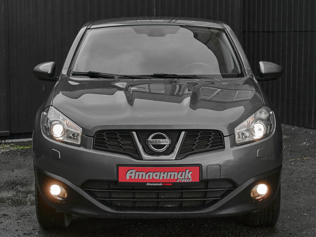 Купить Nissan Qashqai 1.6 CVT (117 л.с.), 2013 в Екатеренбурге
