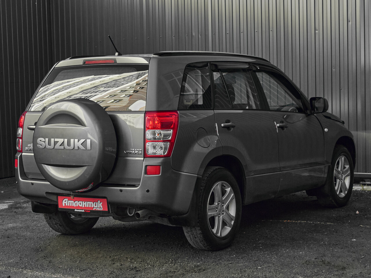 Купить Suzuki Grand Vitara 2.0 MT (140 л.с.) 4WD, 2008 в Екатеренбурге