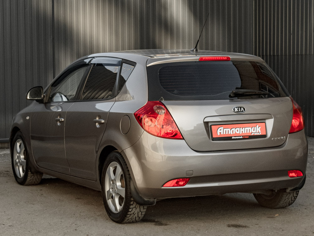 Купить Kia Ceed 1.6 AT (122 л.с.), 2007 в Екатеренбурге