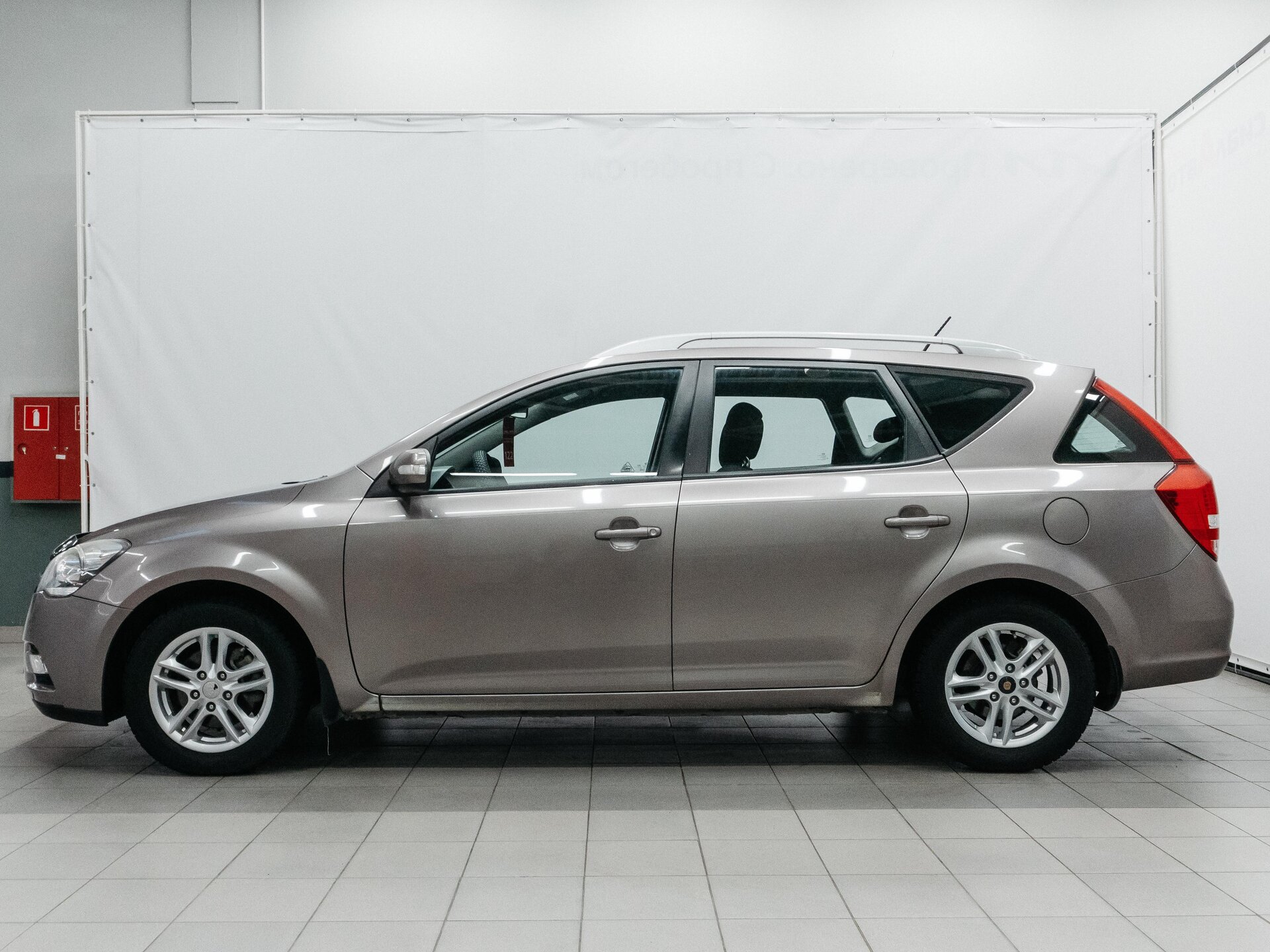 Kia Ceed 2011 8