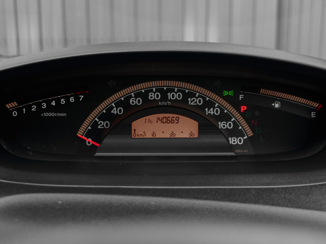 Купить Honda Freed 1.5 CVT (118 л.с.), 2010 в Екатеренбурге