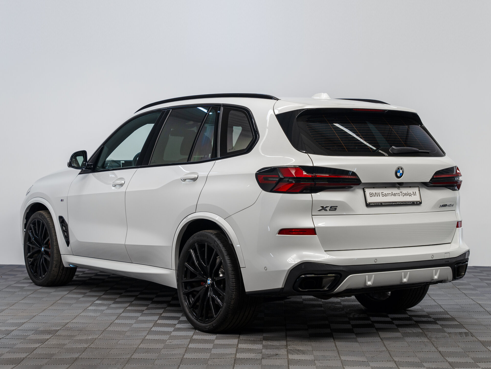 Автомобиль BMW X5 40d 3.0d AT (352 л.с.) 4WD - 7