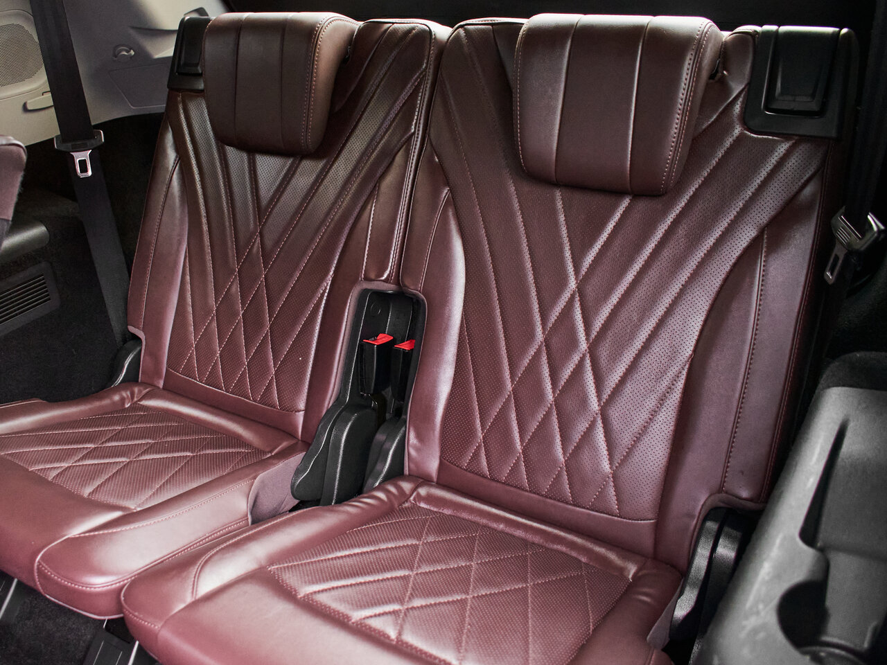 Купить Chery Tiggo 8 Pro Max 2.0 AMT (197 л.с.) 4WD, 2023 в Екатеренбурге