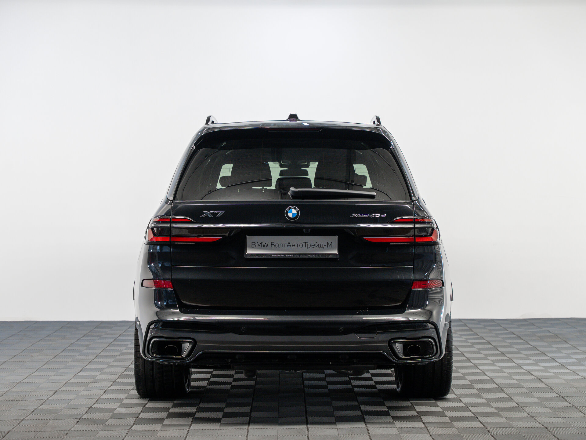 Автомобиль BMW X7 40d 3.0d AT (340 л.с.) 4WD - 5