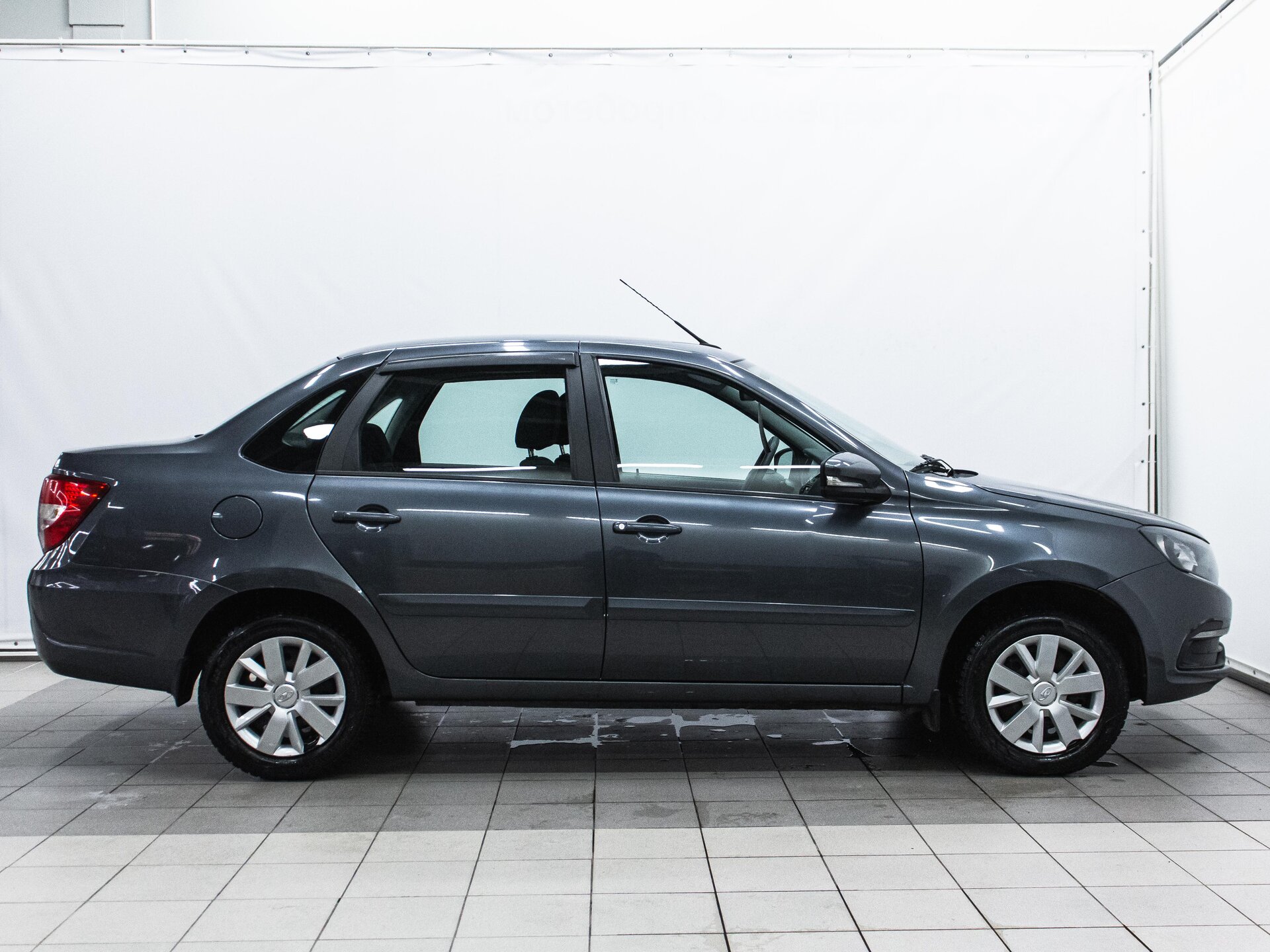 LADA (ВАЗ) Granta 2019 6
