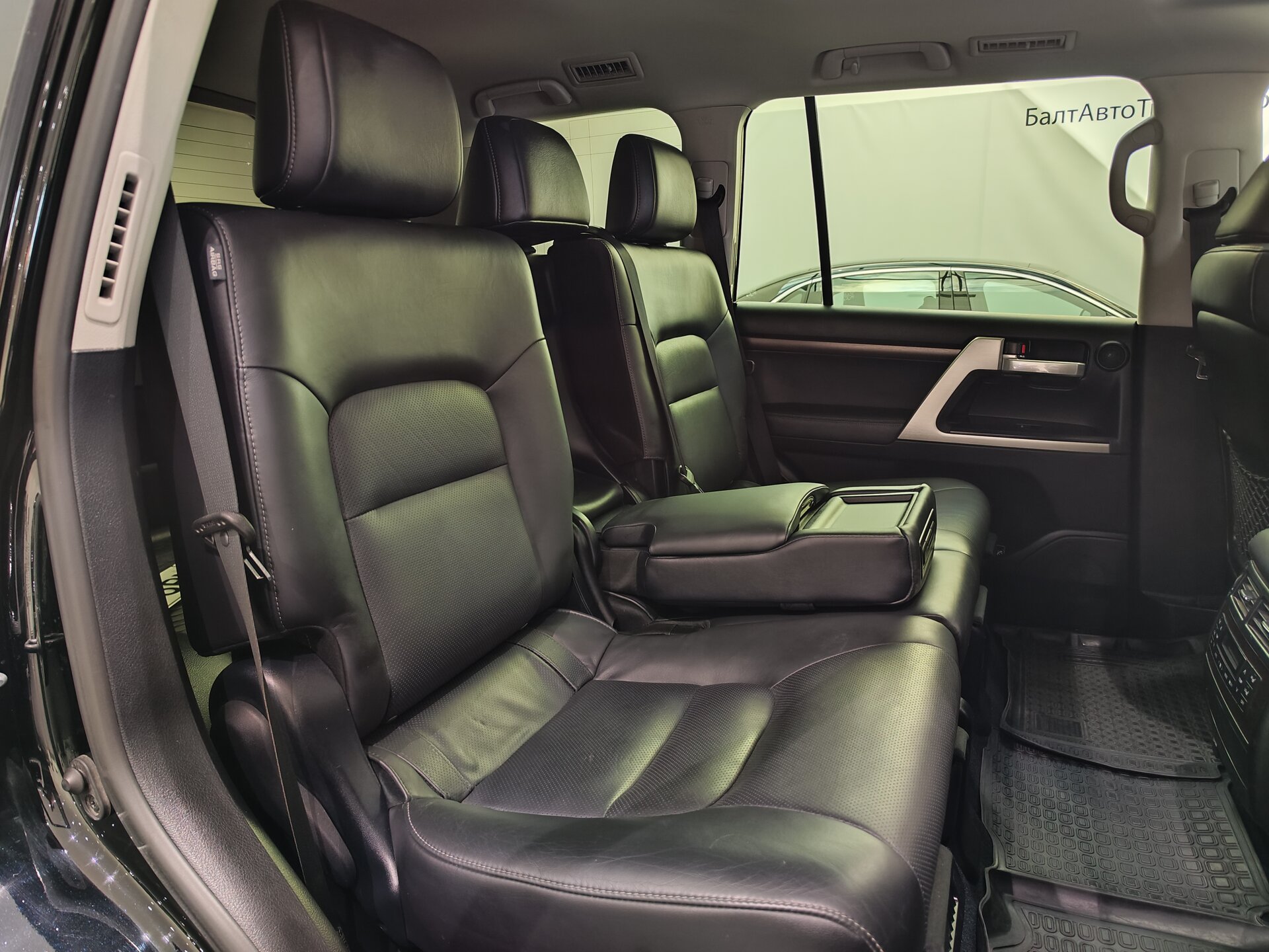 Автомобиль Toyota Land Cruiser 4.5d AT (249 л.с.) 4WD - 11