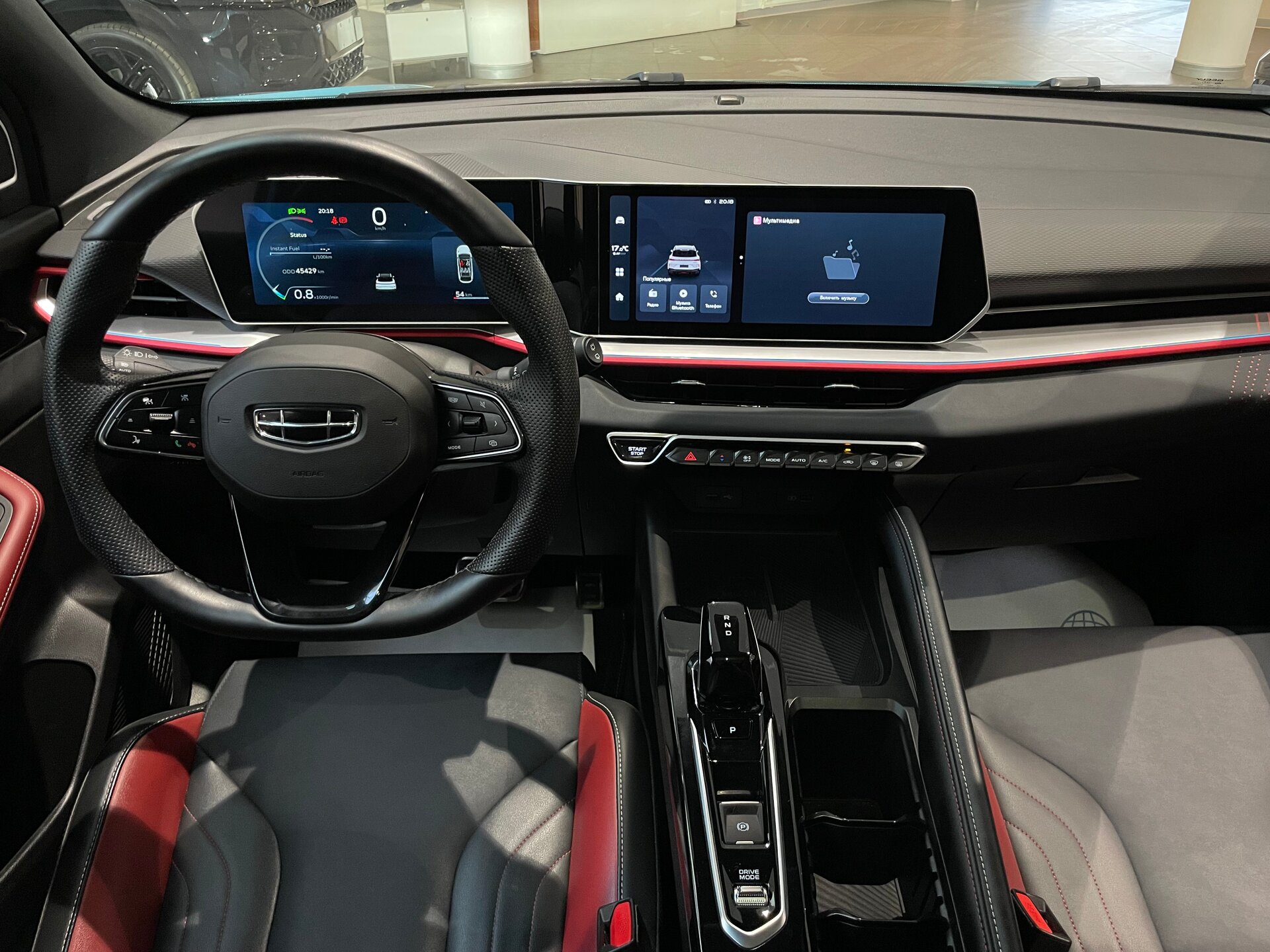 Автомобиль Geely Coolray 1.5 AMT (147 л.с.) - 13