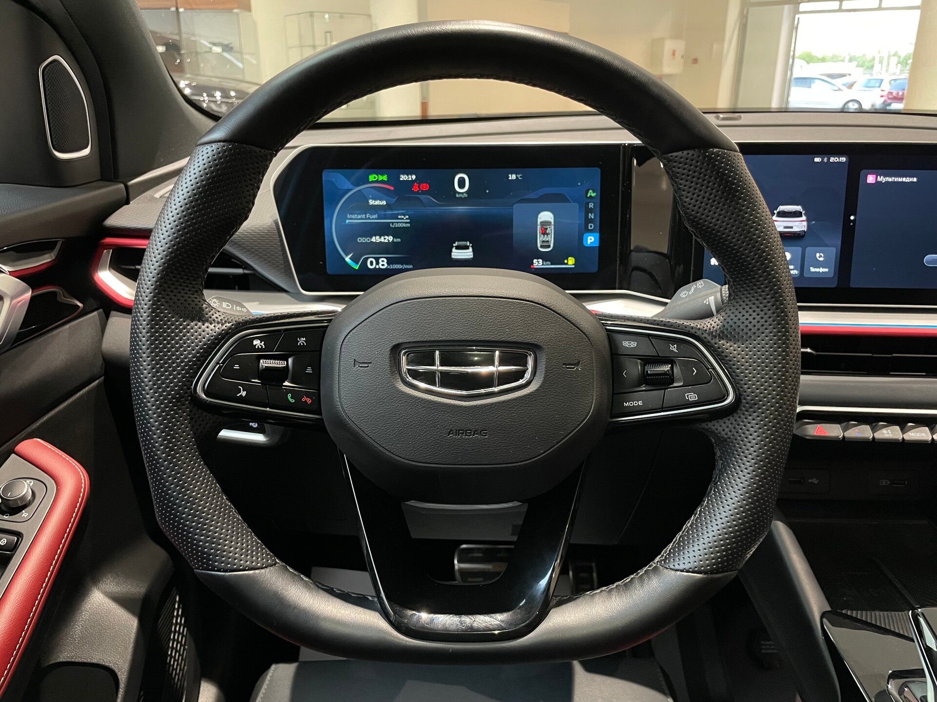 Автомобиль Geely Coolray 1.5 AMT (147 л.с.) - 16