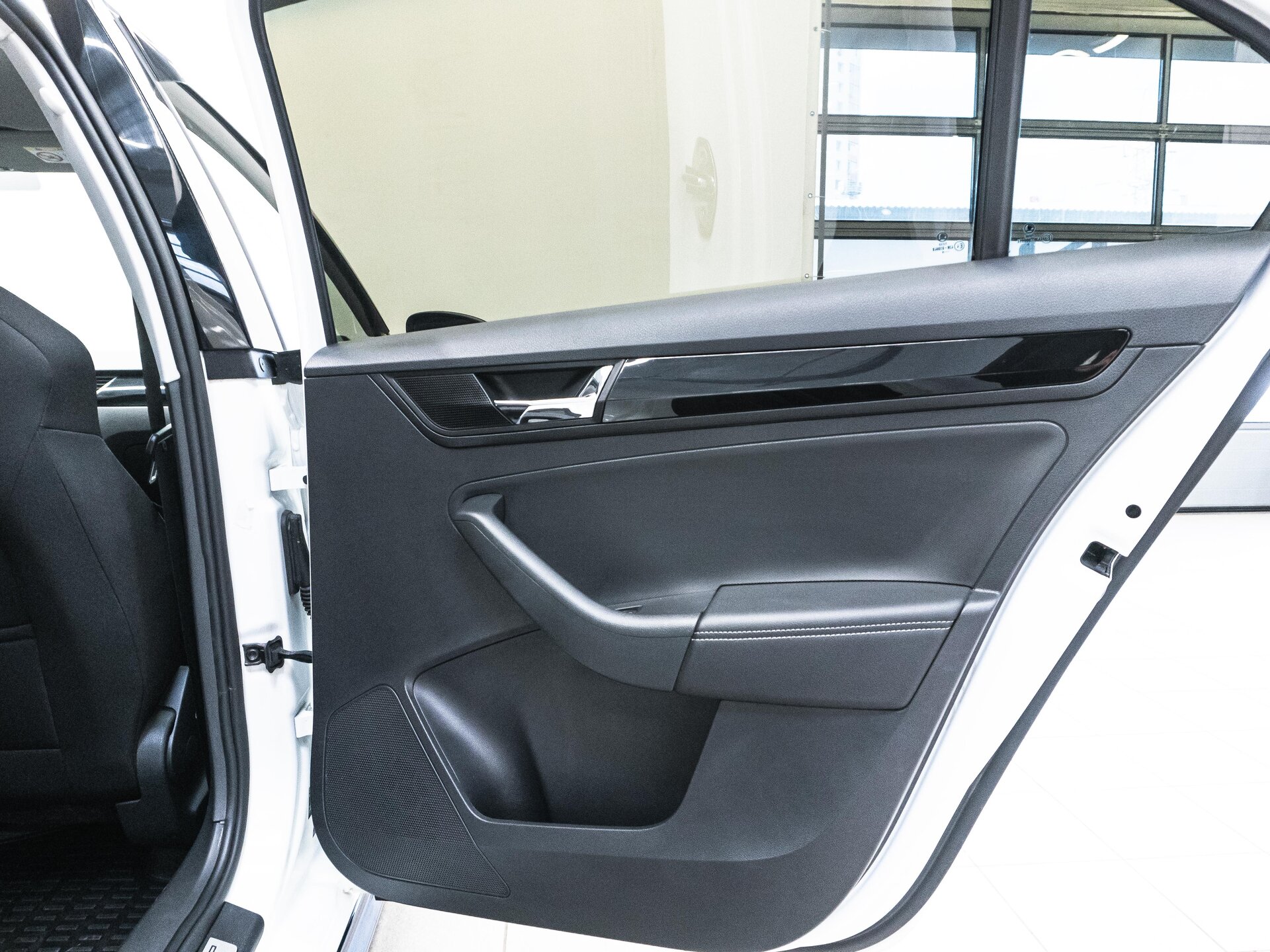Skoda Rapid 2019 25