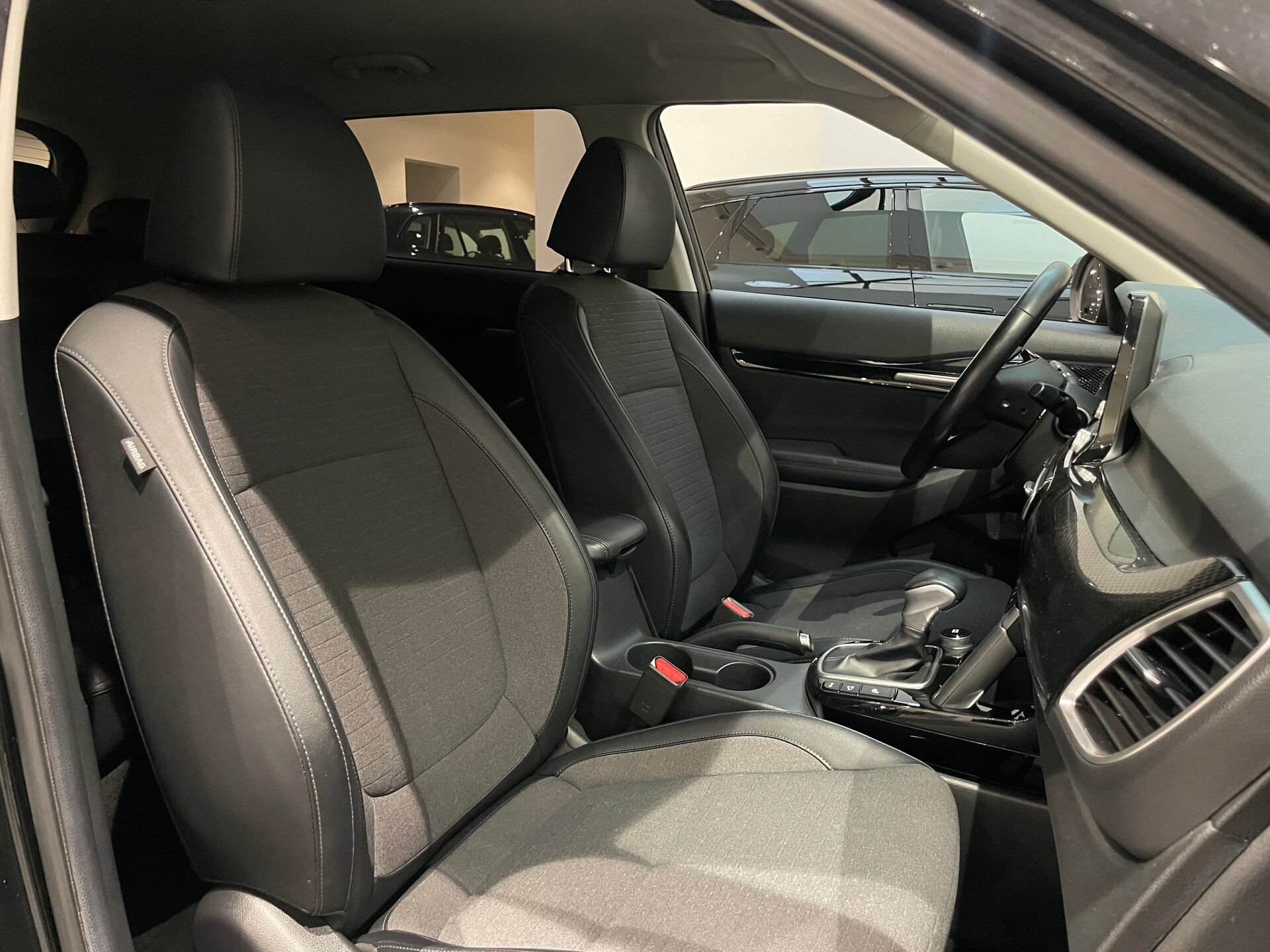 Автомобиль Kia Seltos 2.0 CVT (149 л.с.) - 11