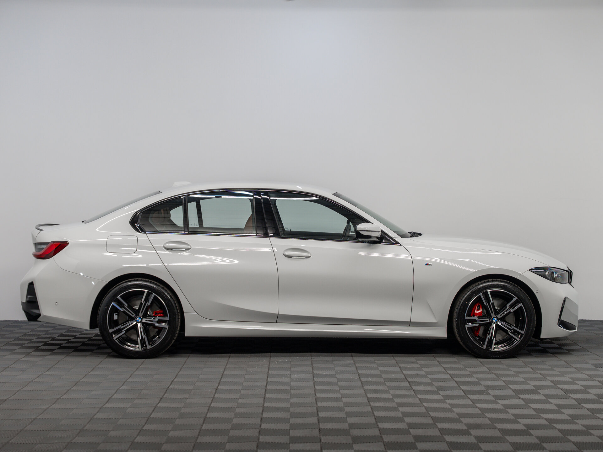 Автомобиль BMW 3 серии 320d xDrive 2.0d AT (190 л.с.) 4WD - 8