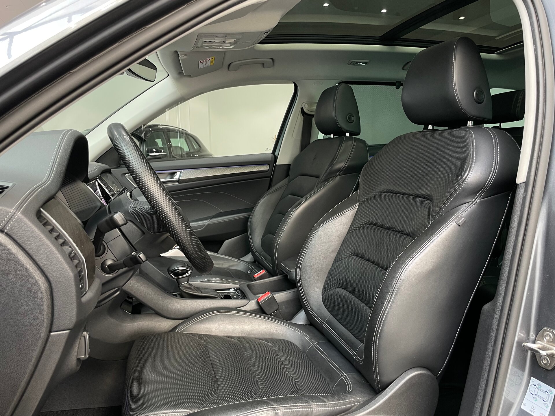 Автомобиль Skoda Kodiaq 2.0 AMT (180 л.с.) 4WD - 8