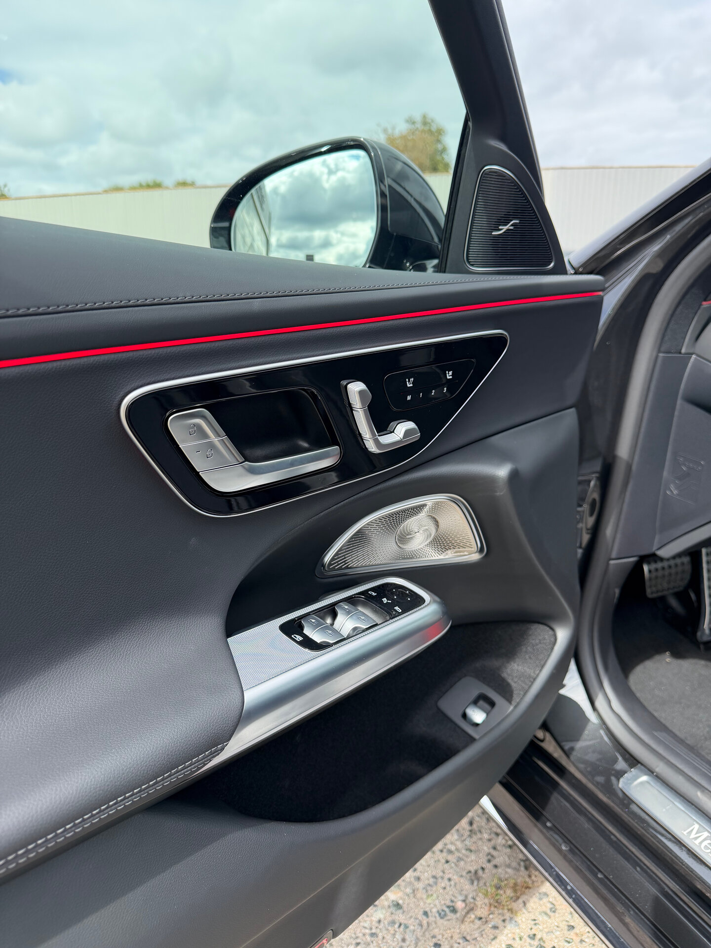 Автомобиль Mercedes-Benz E-Класс 300 2.0 AT (258 л.с.) 4WD - 10