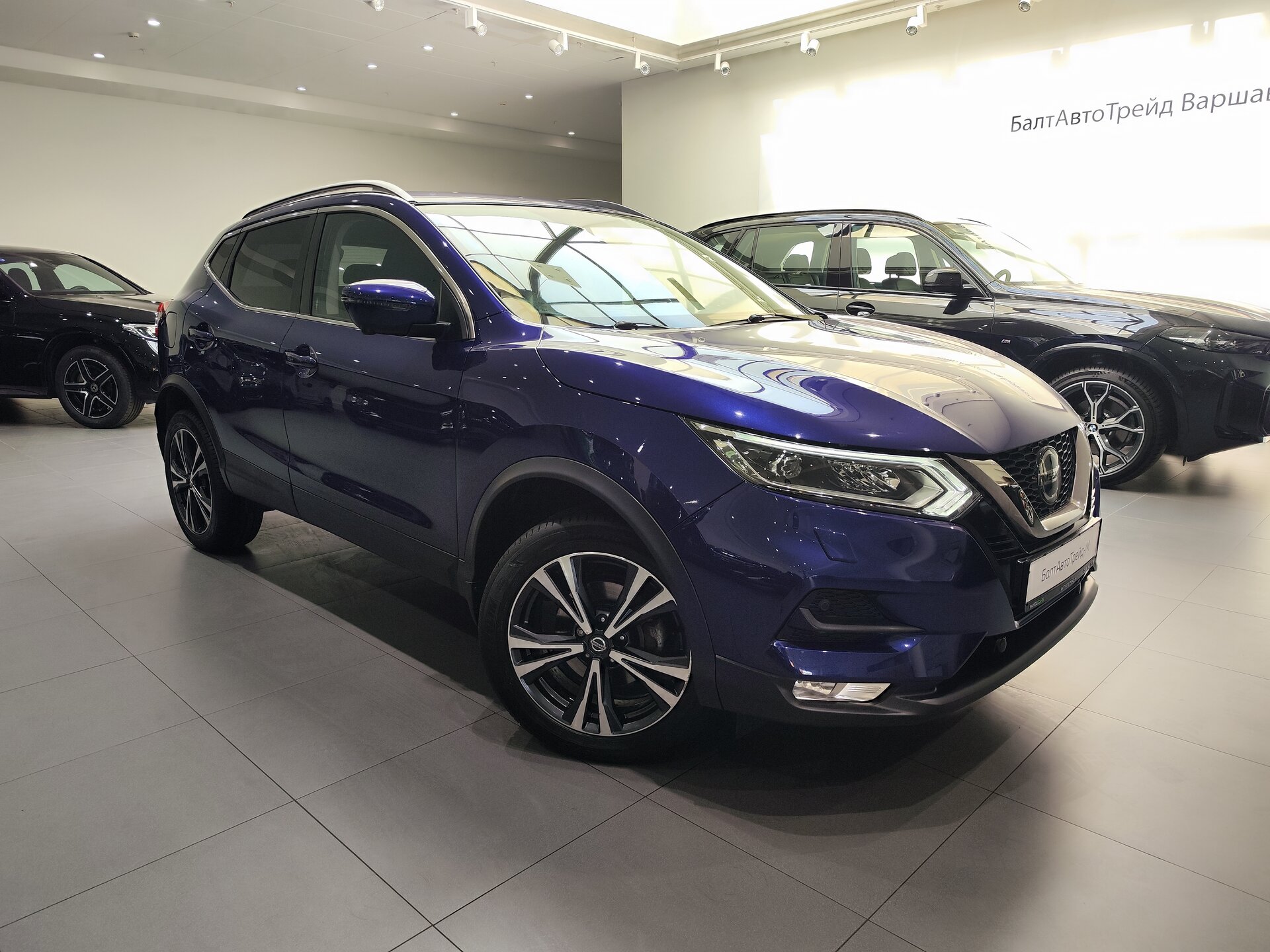 Автомобиль Nissan Qashqai 2.0 CVT (144 л.с.) 4WD - 3