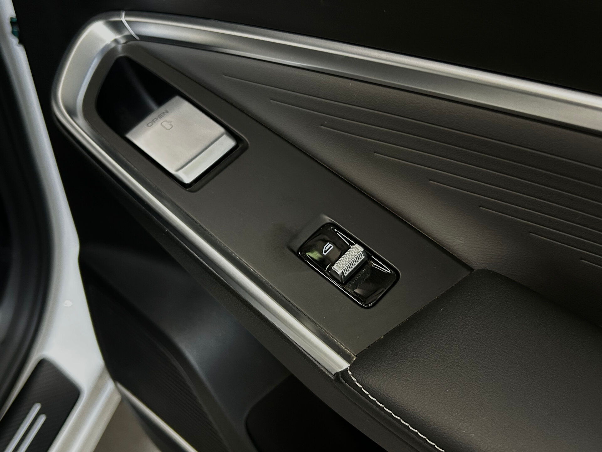 Geely Cityray 2024 11
