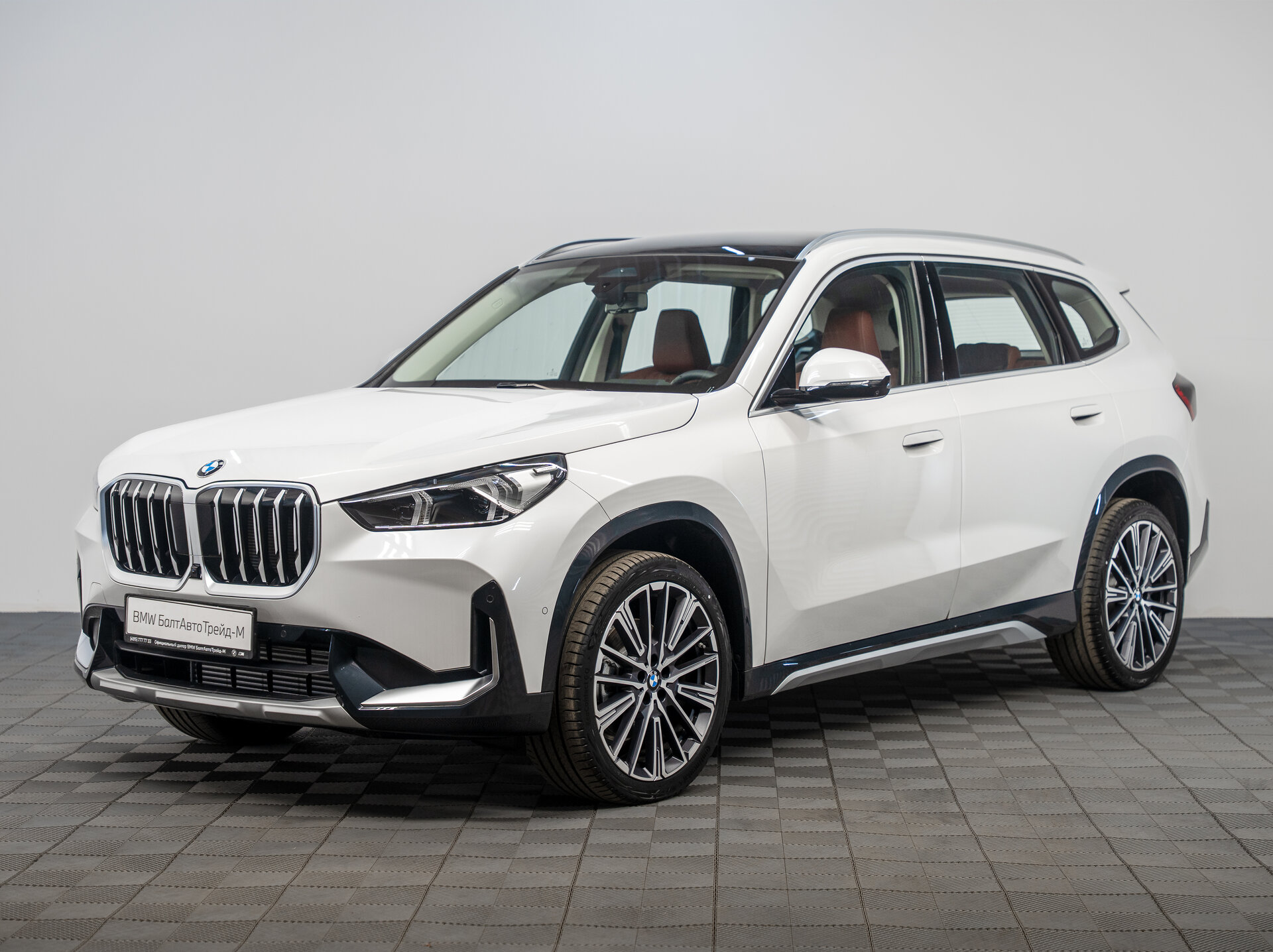 Автомобиль BMW X1 25Li xDrive 2.0 AMT (204 л.с.) 4WD - 1