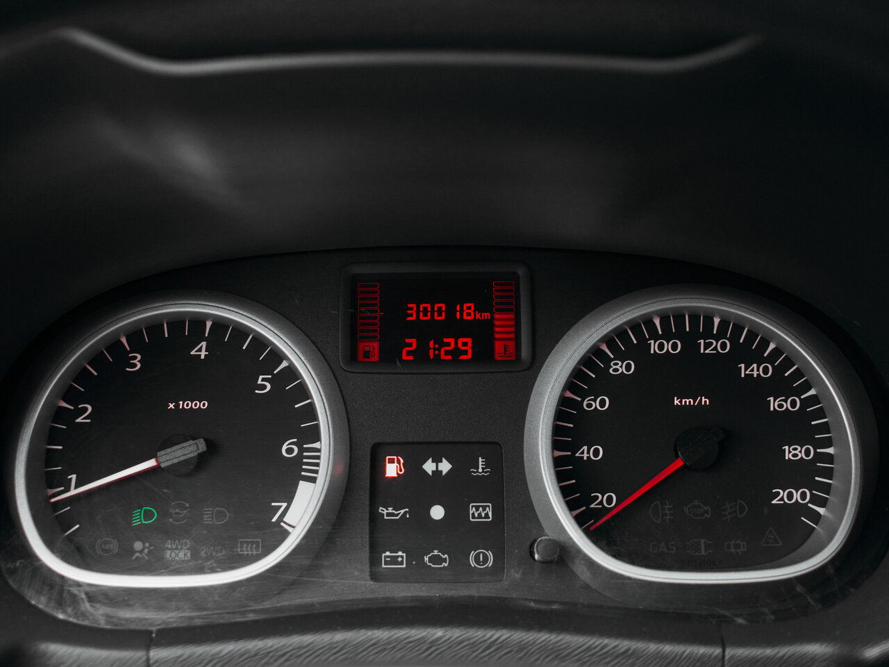 Купить Renault Duster 1.6 MT (102 л.с.), 2014 в Екатеренбурге