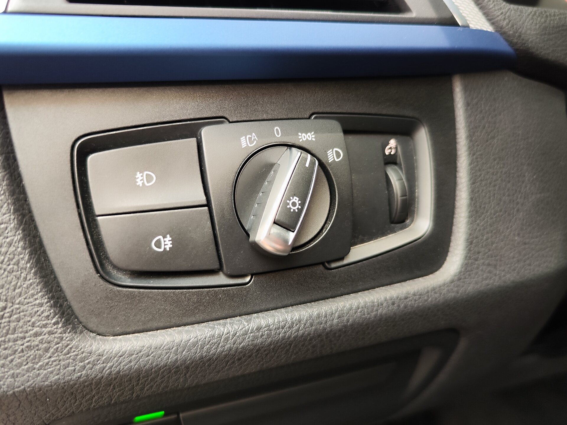 Автомобиль BMW 4 серии 420i xDrive 2.0 AT (184 л.с.) 4WD - 18
