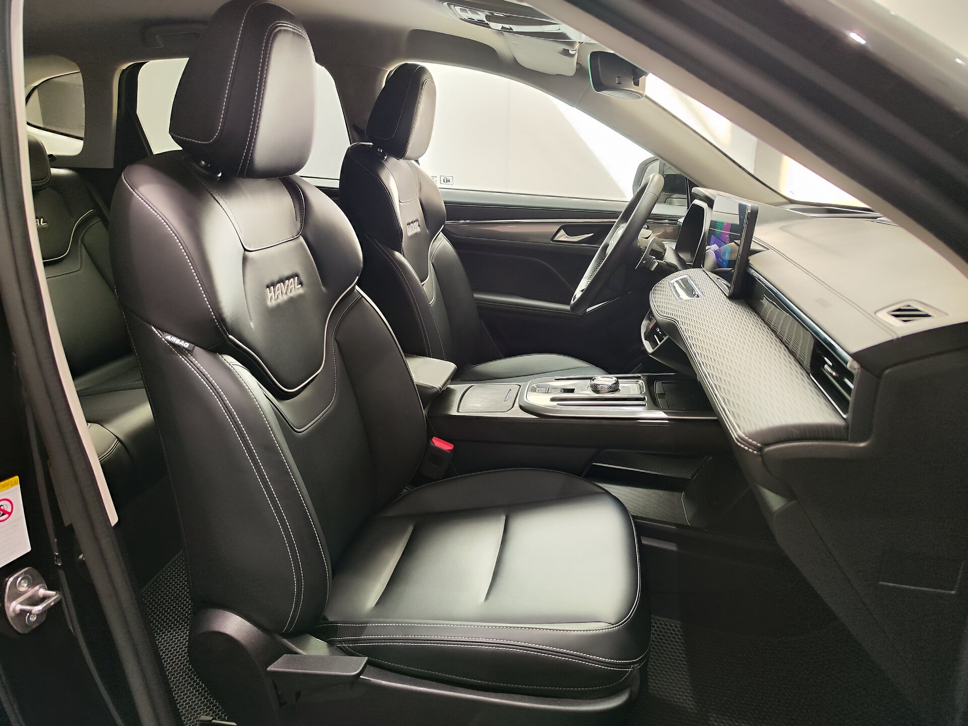 Автомобиль Haval Jolion 1.5 AMT (143 л.с.) - 11