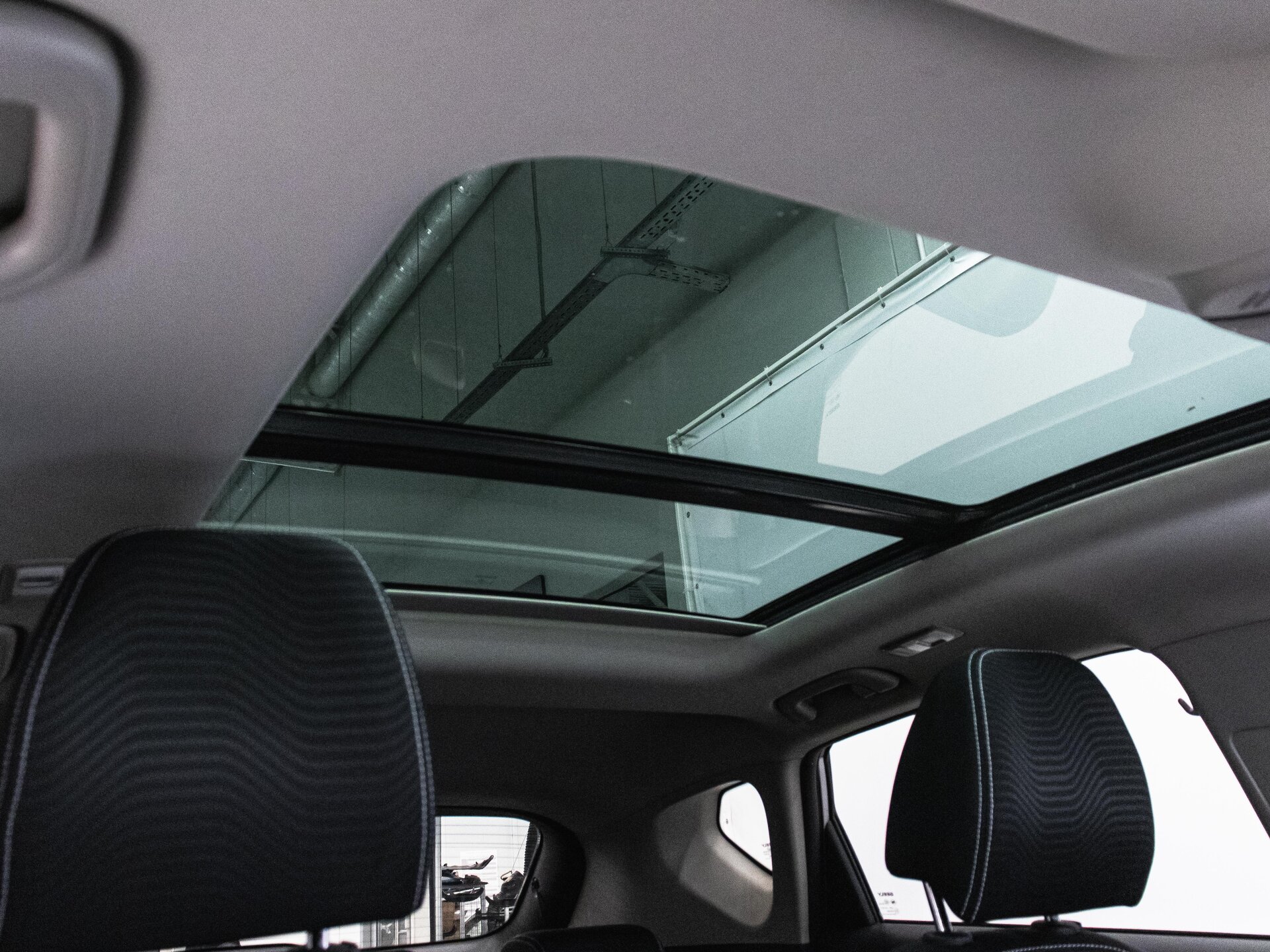 Geely Coolray 2023 29