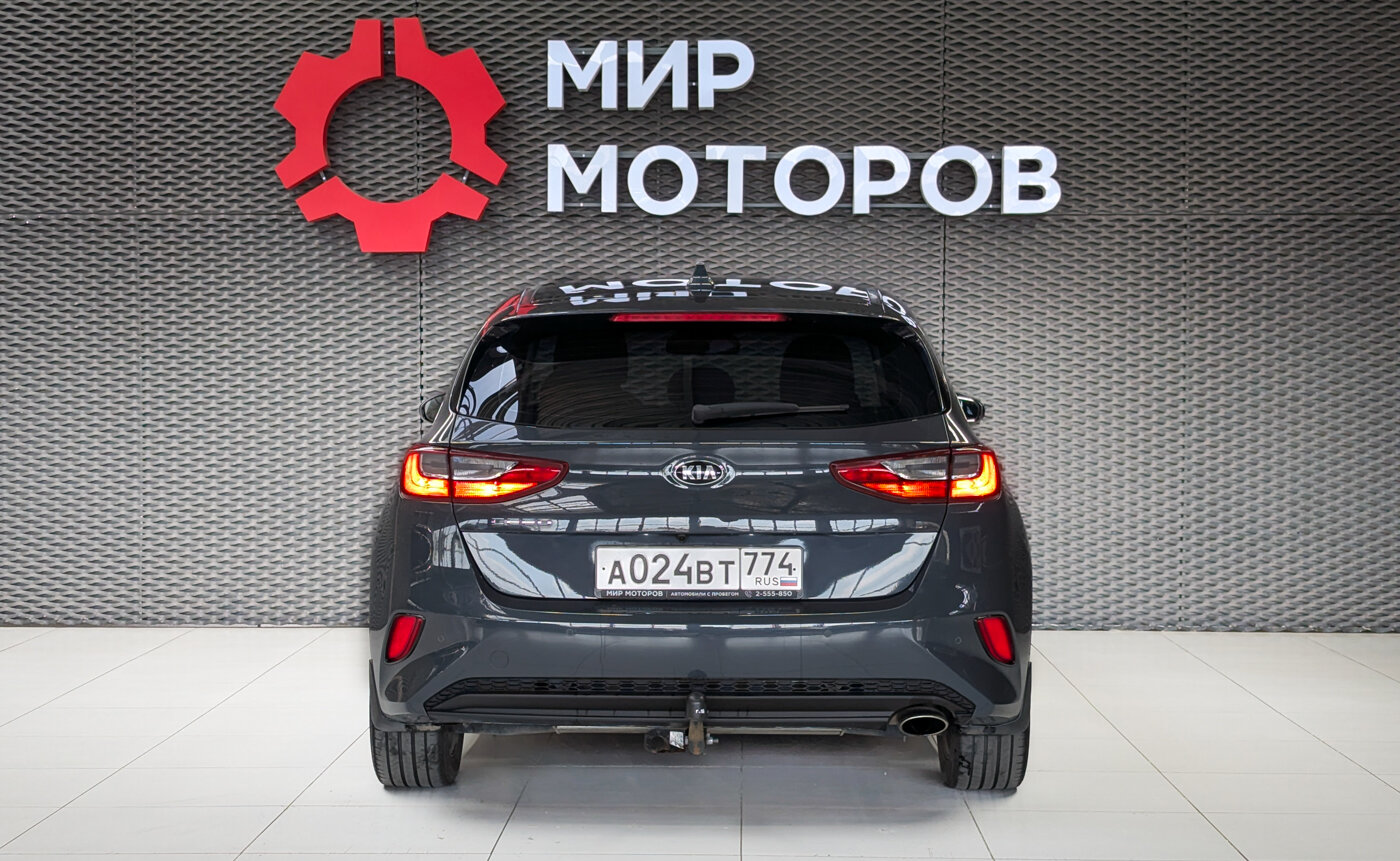 Kia Ceed, III Luxe, 2019, Хэтчбек 5 дв.