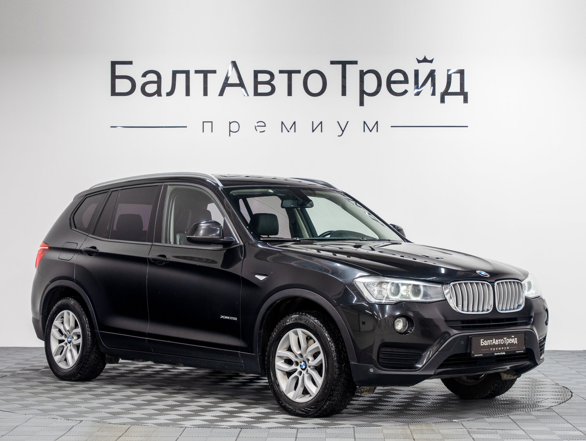 Автомобиль BMW X3 28i xDrive 2.0 AT (245 л.с.) 4WD - 5