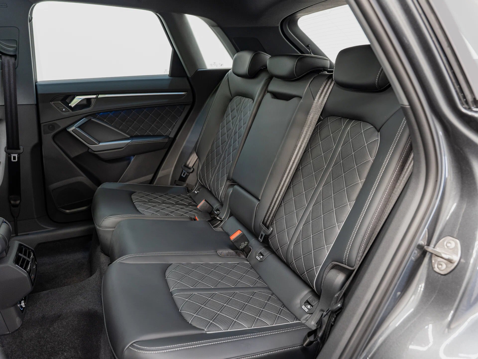 Автомобиль Audi Q3 35 TFSI 1.5 AMT (160 л.с.) - 19