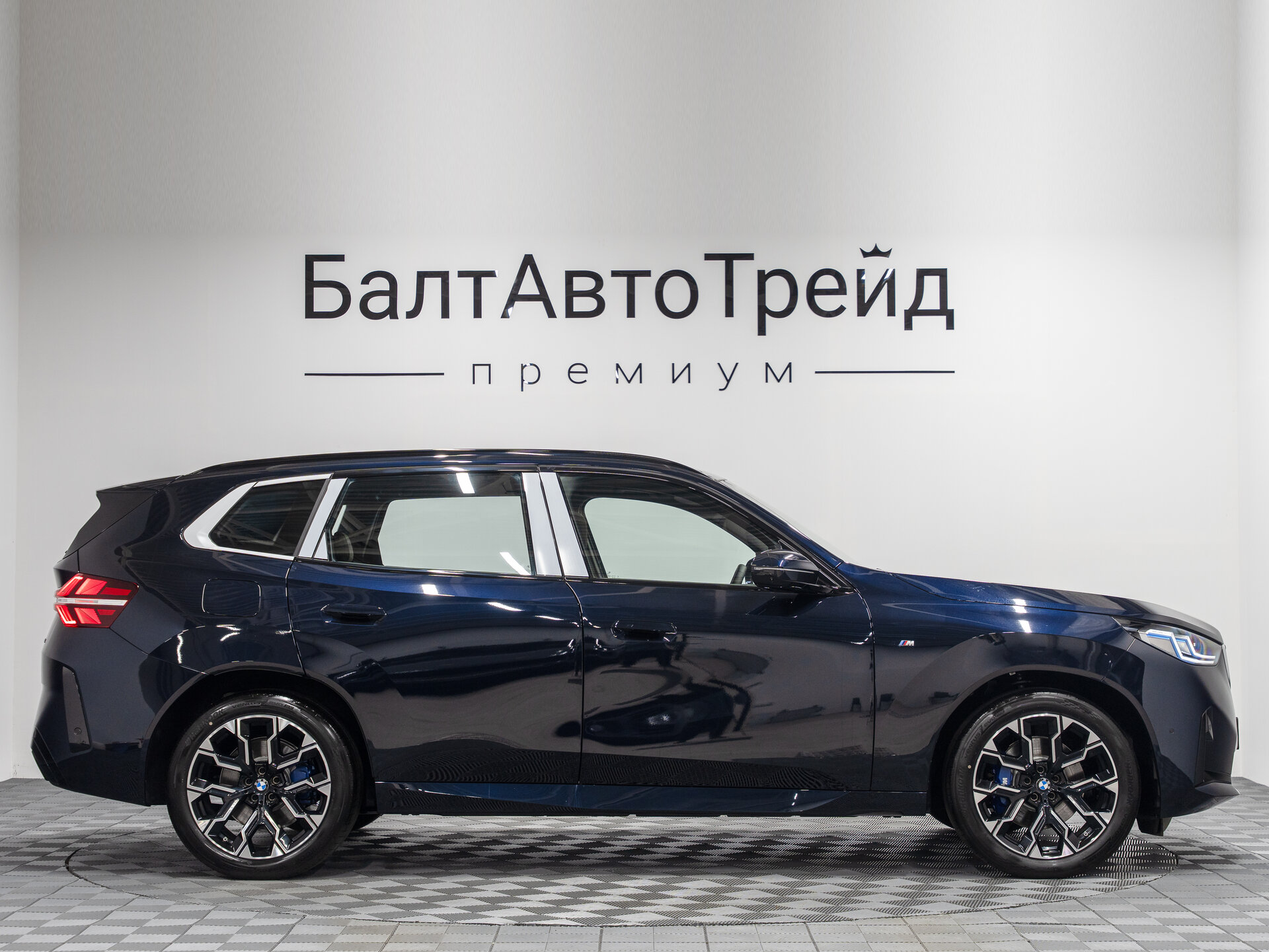 Автомобиль BMW X3 30L xDrive 2.0 AT (258 л.с.) 4WD - 6