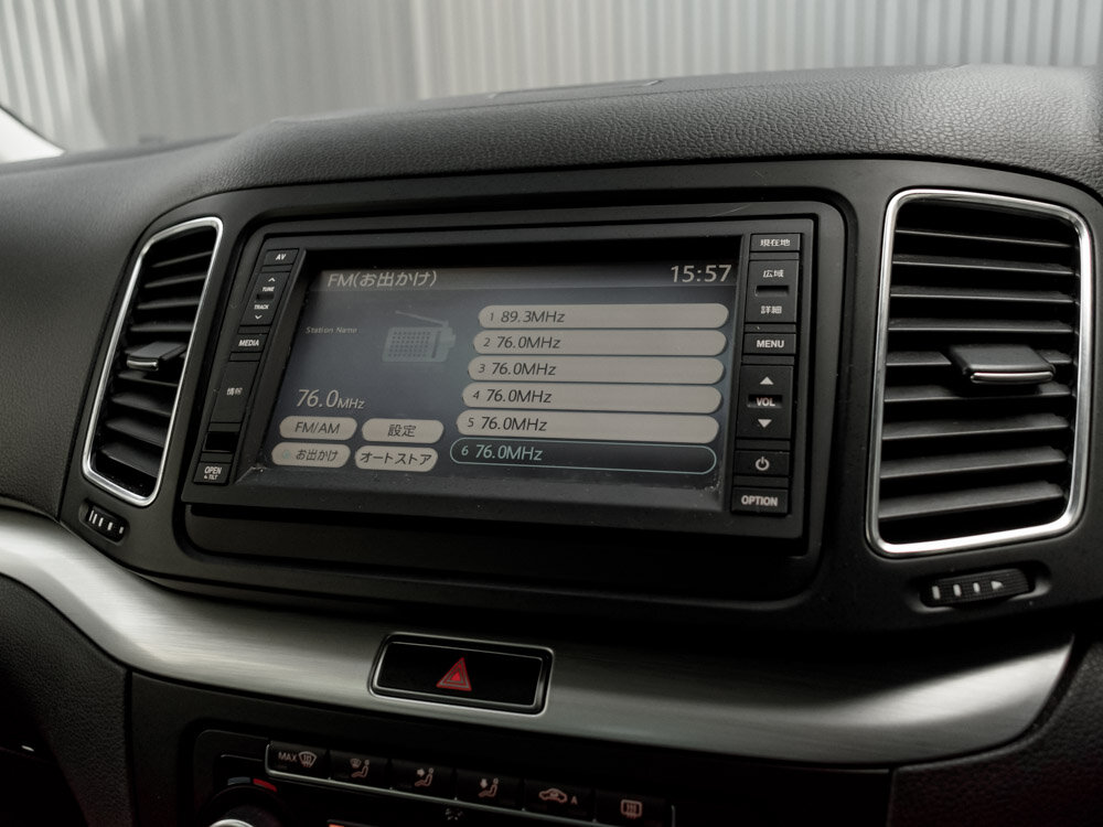 Купить Volkswagen Sharan 1.4 AMT (150 л.с.), 2011 в Екатеренбурге