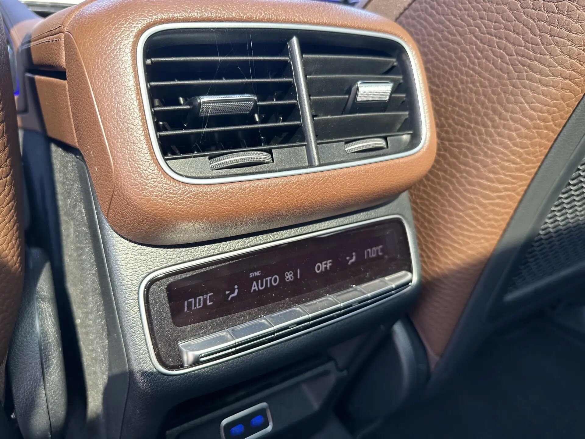 Автомобиль Mercedes-Benz GLE 450 d 3.0d AT (367 л.с.) 4WD - 16