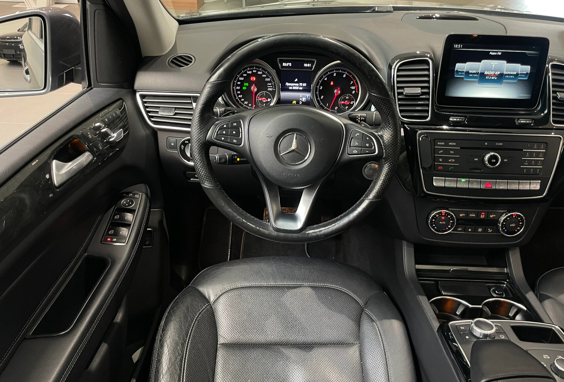 Автомобиль Mercedes-Benz GLE 400 9G-Tronic 3.0 AT (333 л.с.) 4WD - 14
