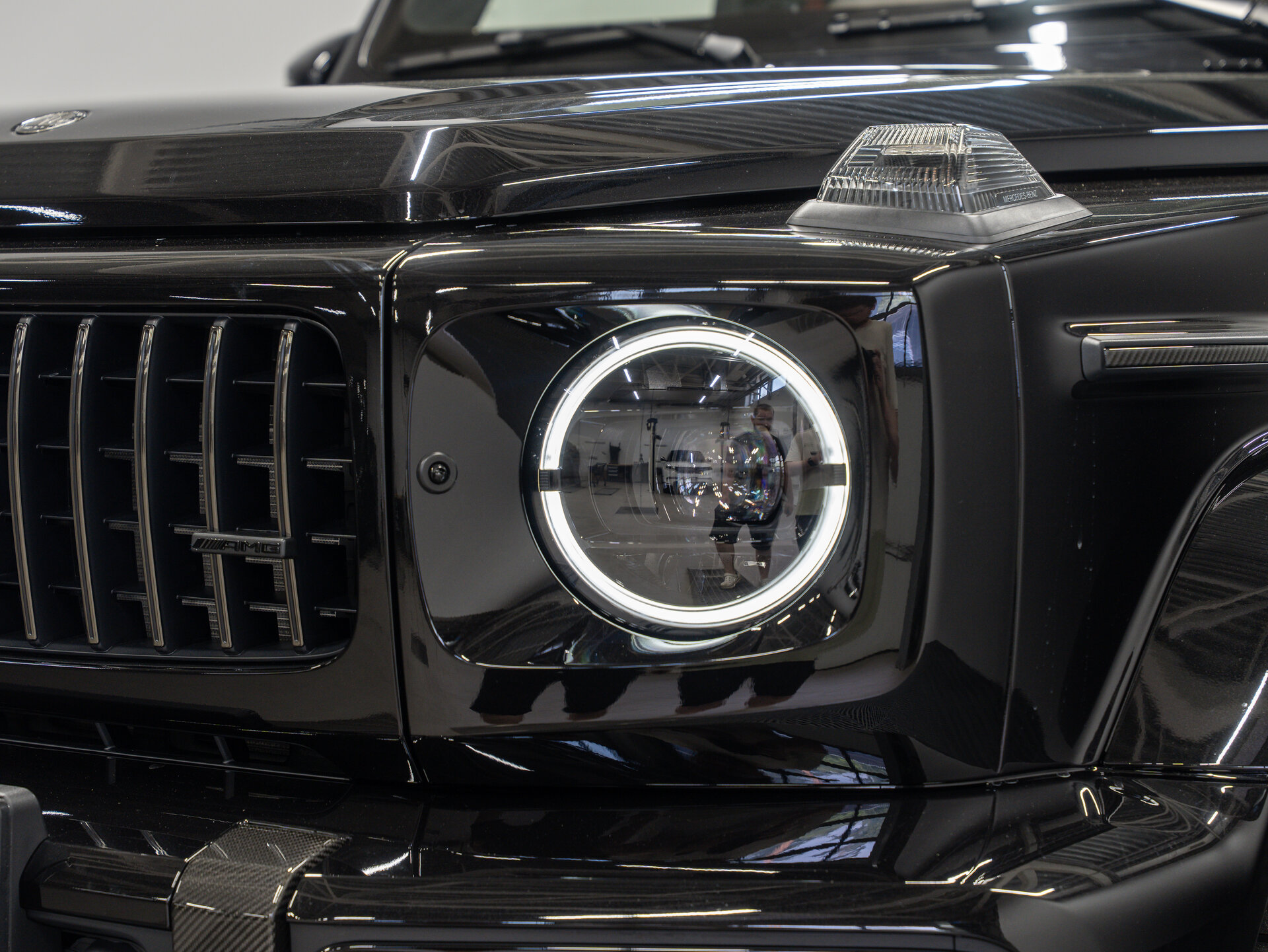 Автомобиль Mercedes-Benz G-Класс AMG 63 AMG 4.0 AT (585 л.с.) 4WD - 2