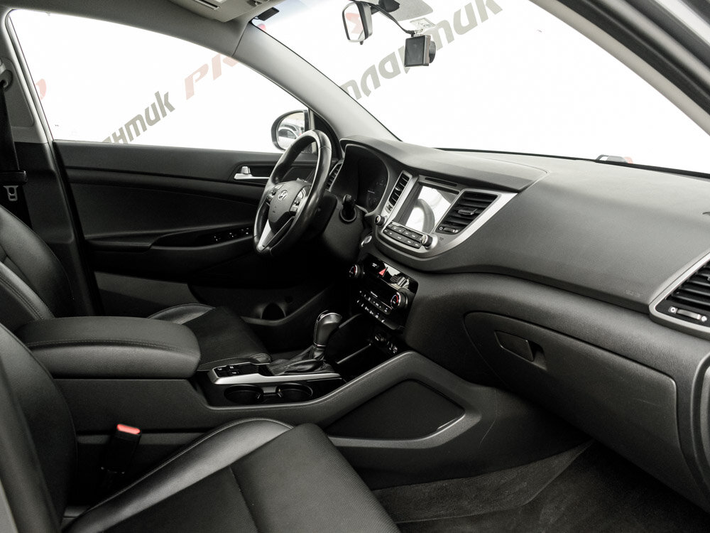 Купить Hyundai Tucson 1.7d AMT (141 л.с.), 2017 в Екатеренбурге