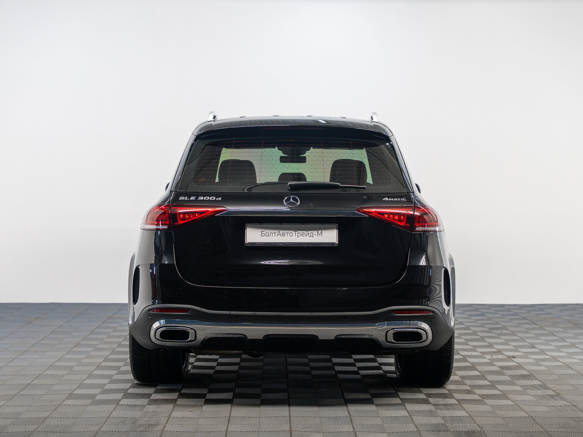 Автомобиль Mercedes-Benz GLE 300 d 2.0d AT (245 л.с.) 4WD - 6