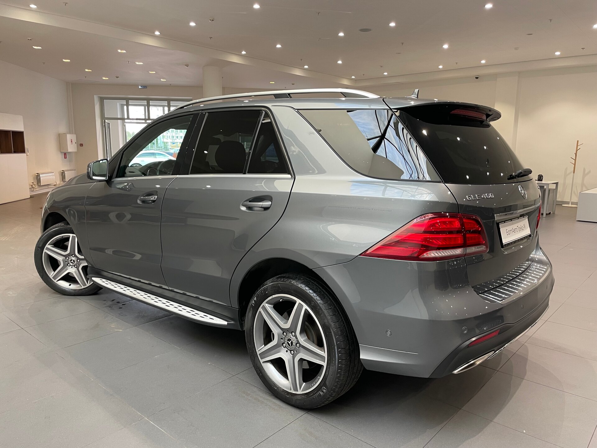 Автомобиль Mercedes-Benz GLE 400 9G-Tronic 3.0 AT (333 л.с.) 4WD - 4