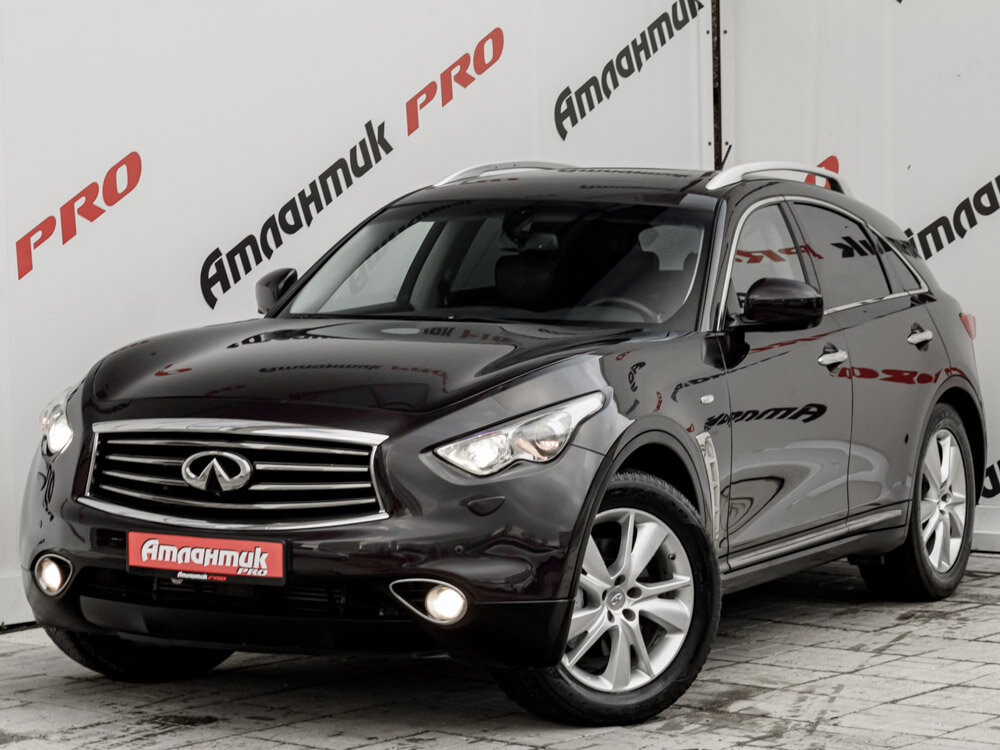 Купить Infiniti FX FX30d 3.0d AT (238 л.с.) 4WD, 2012 в Екатеренбурге
