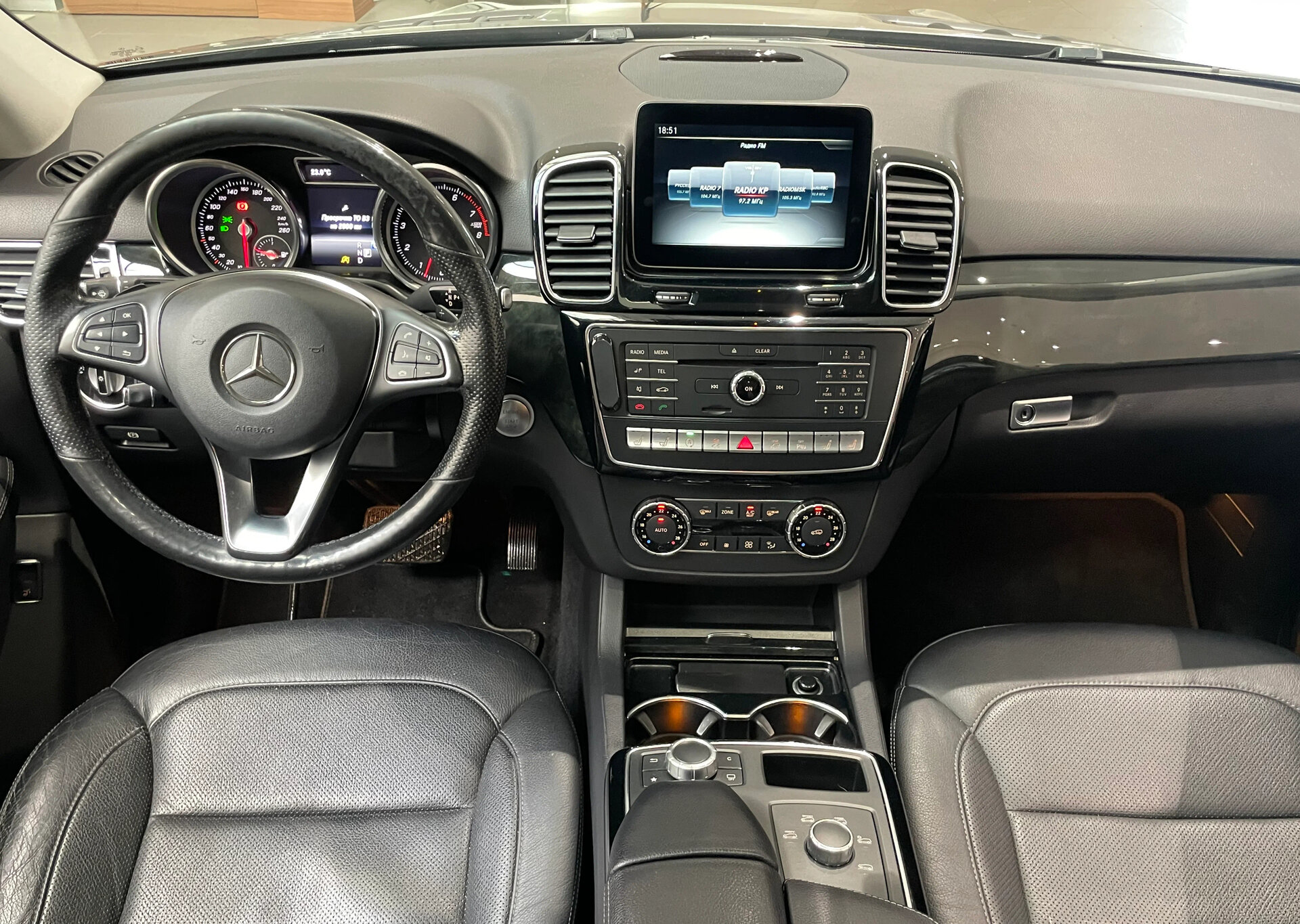 Автомобиль Mercedes-Benz GLE 400 9G-Tronic 3.0 AT (333 л.с.) 4WD - 13