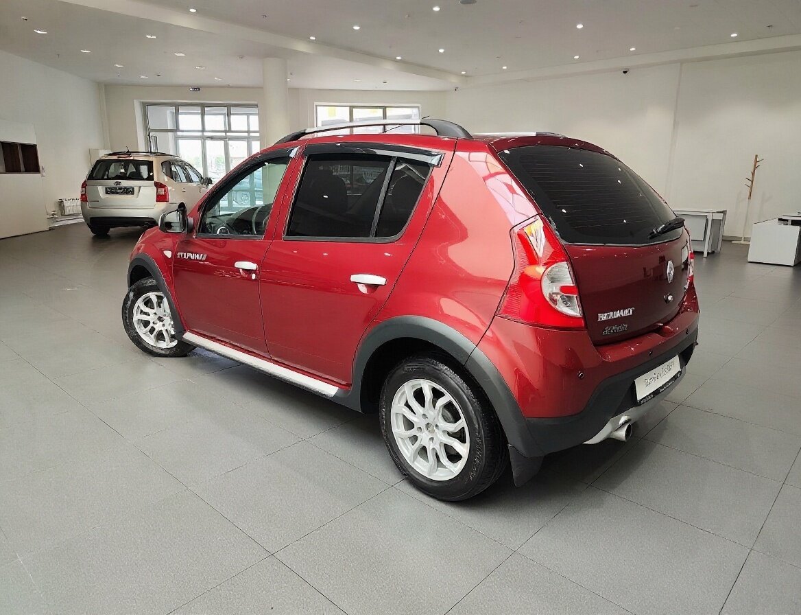 Автомобиль Renault Sandero Stepway 1.6 AT (103 л.с.) - 4